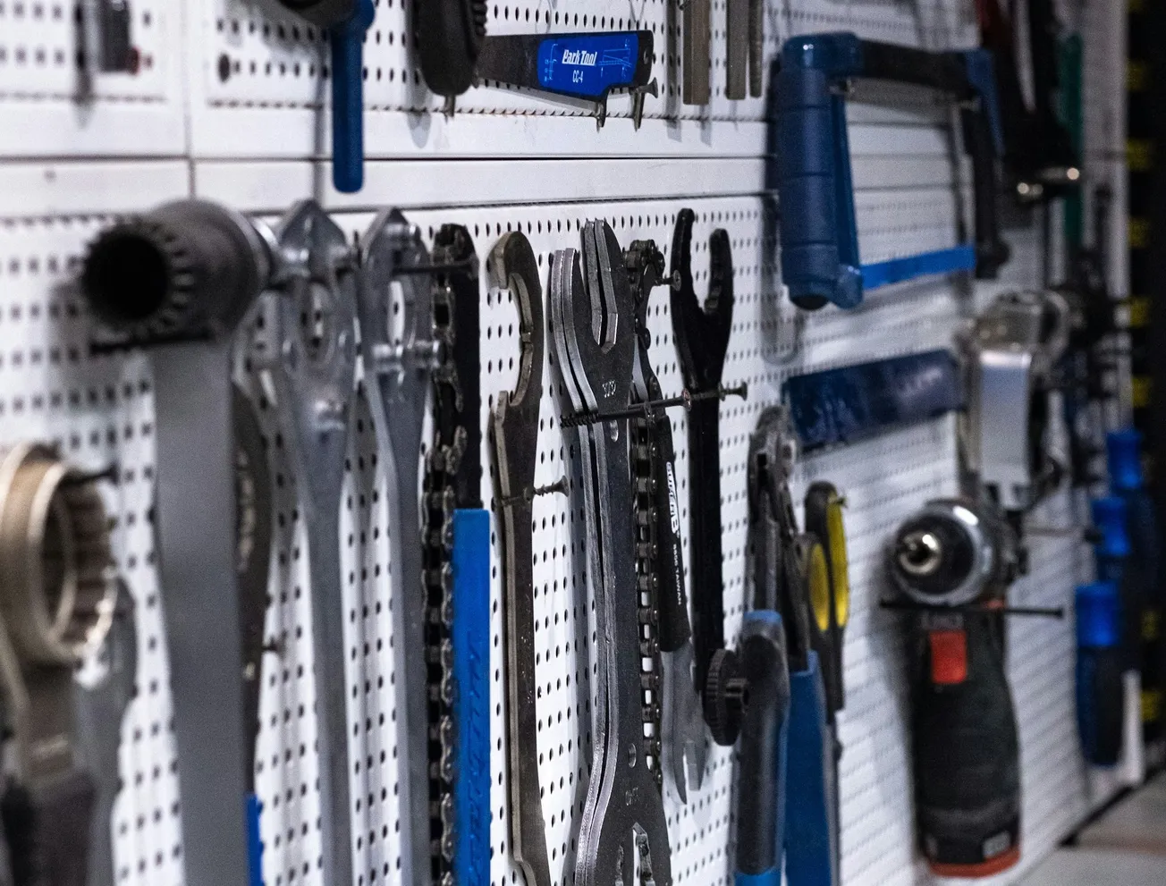 Stolen Tools Worth $100,000 Found and Seized by Police