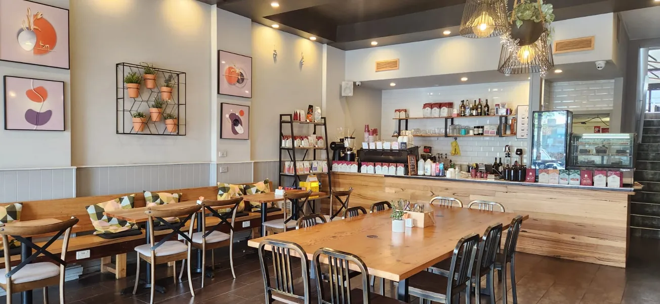 Salted Caramel Café – More Than the Sum of Its Parts